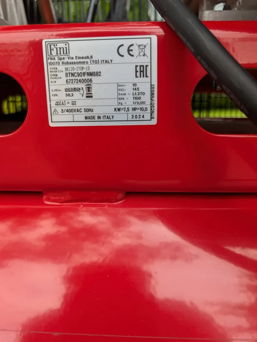 Air Compressor - Image 3