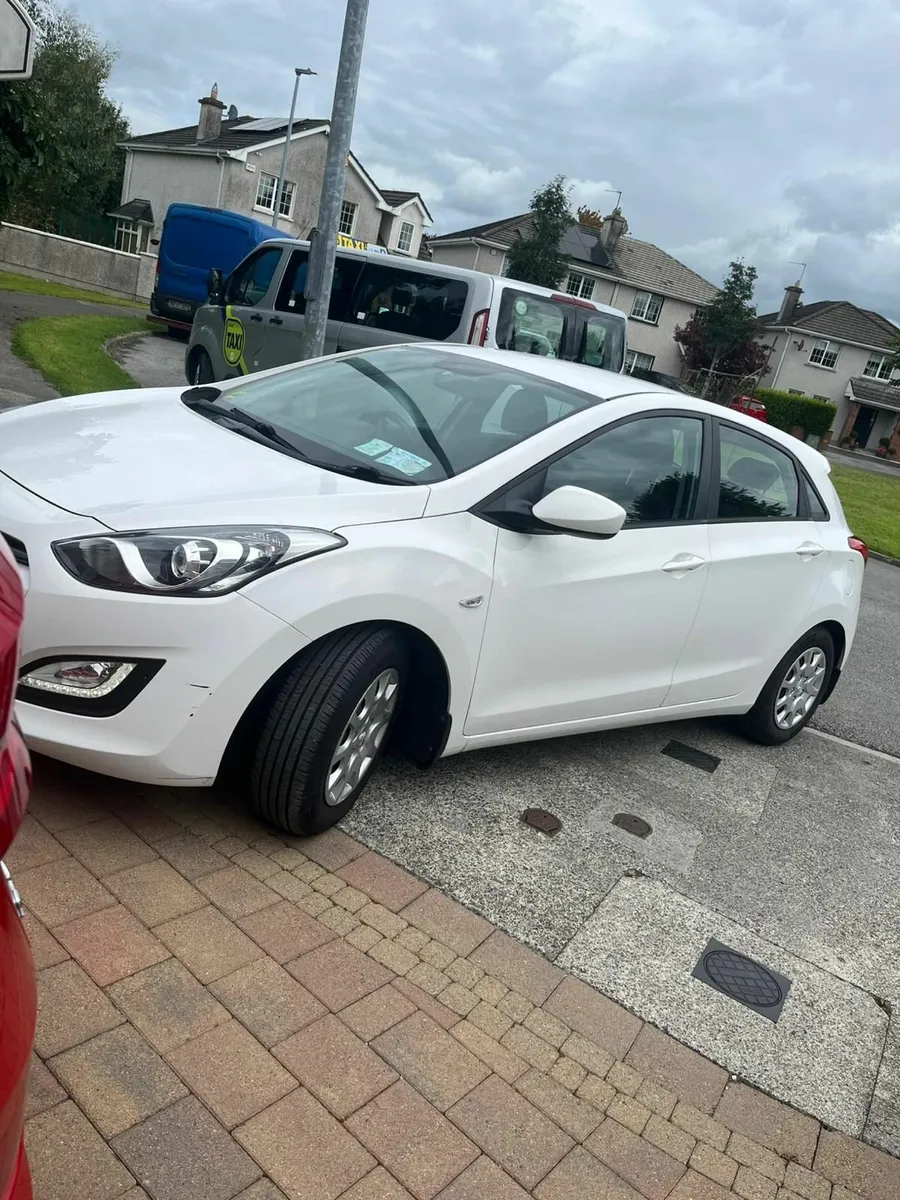 Hyundai i30 2015 - Image 1