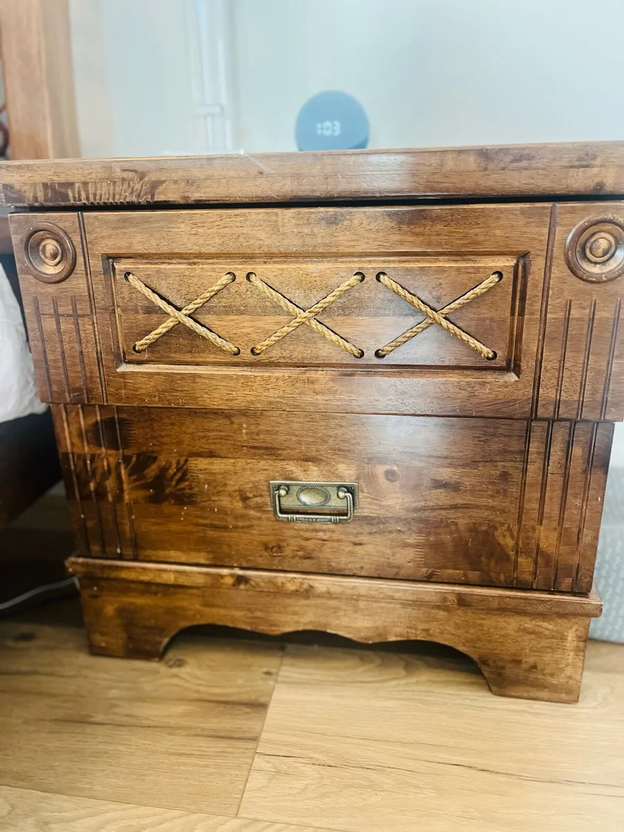 Solid Oak Bed Frame (Superking) and Lockers - Image 2