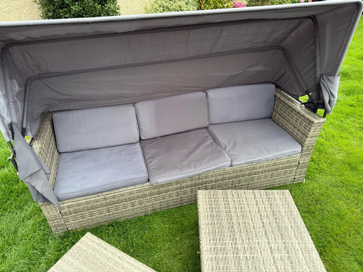Garden furniture - Image 2