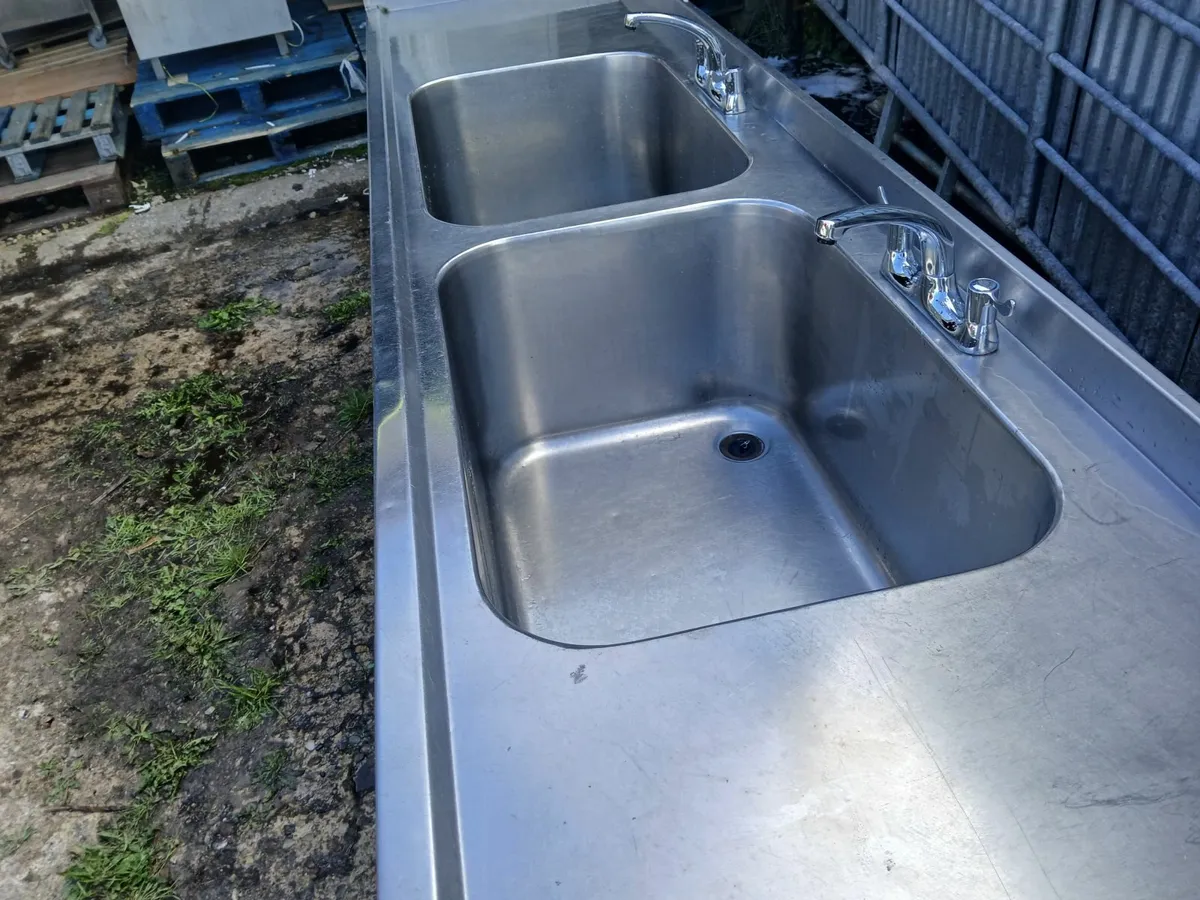 Staneless steel cabbinet double sink unit complete - Image 1