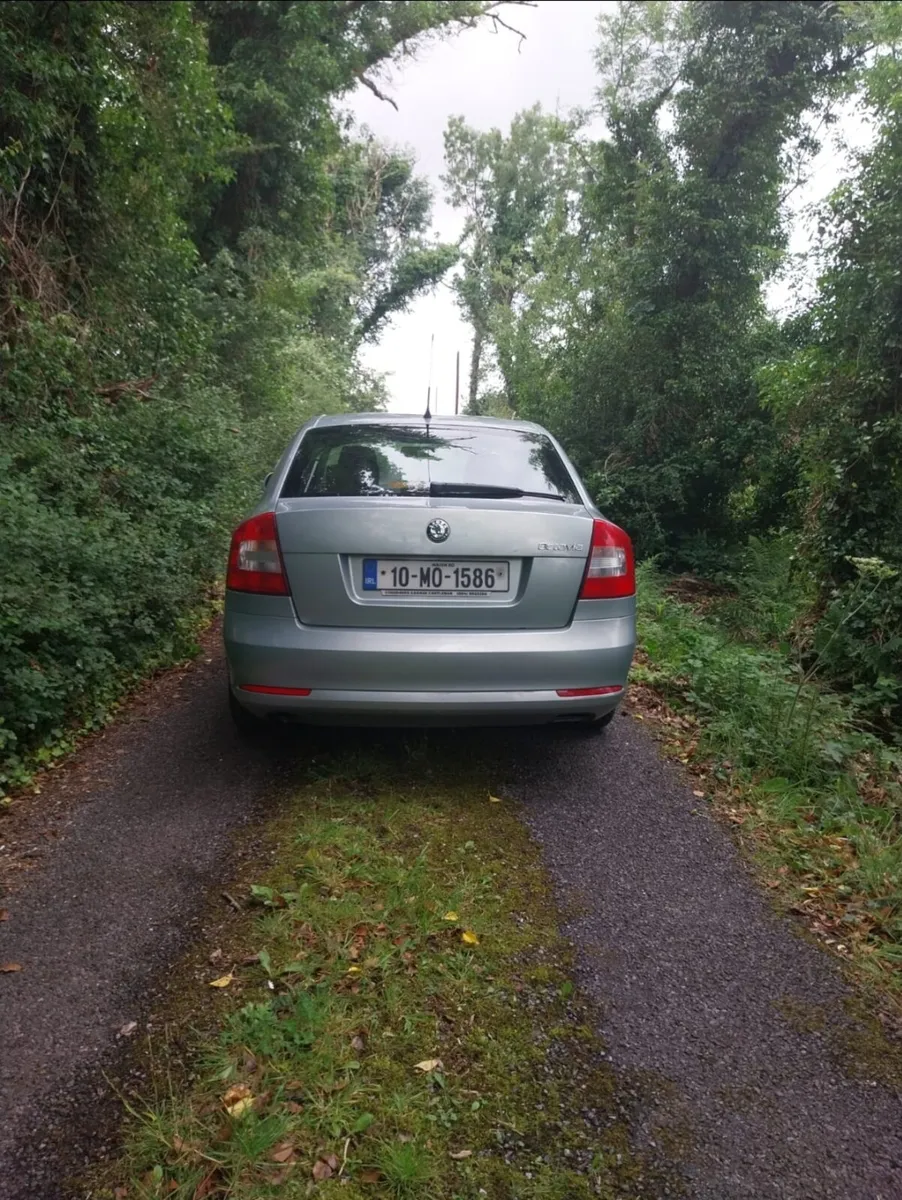2010 skoda octavia - Image 1