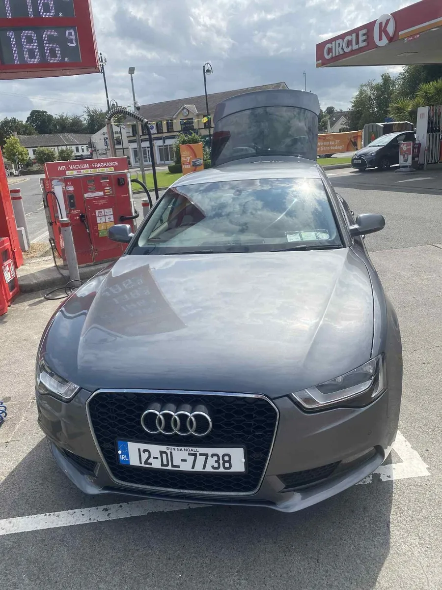 Audi A5 2012 - Image 2