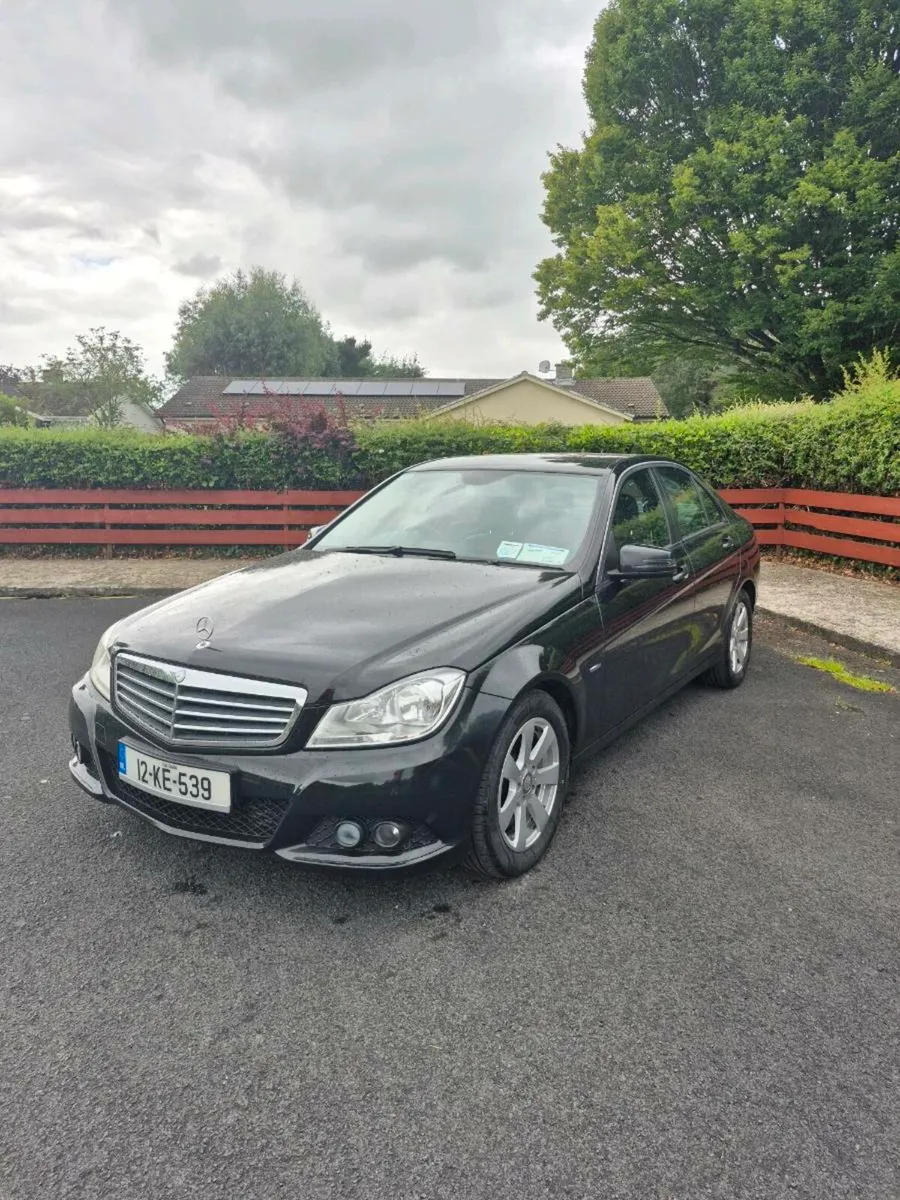 Mercedes Benz C Class 2012 CDI - Image 2