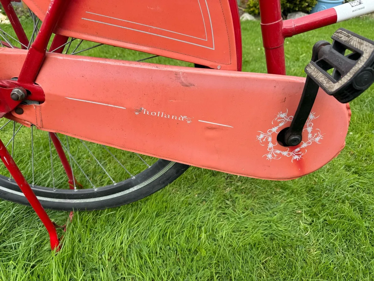 Lady’s bike - Image 4