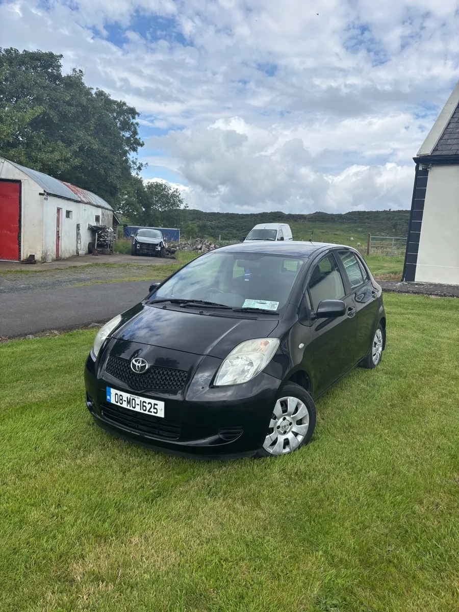 Toyota Yaris 2008 - Image 1