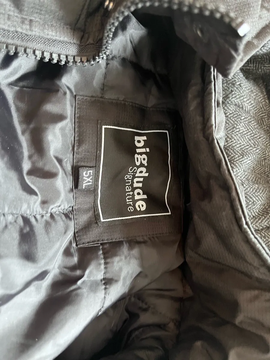 Unmissable Deal – Brand-New Jackets! - Image 4