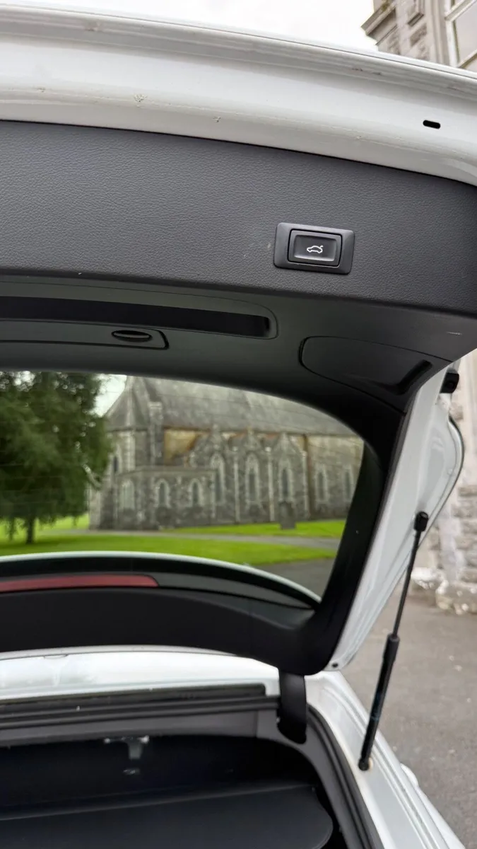 Audi A6 2017 - Image 3