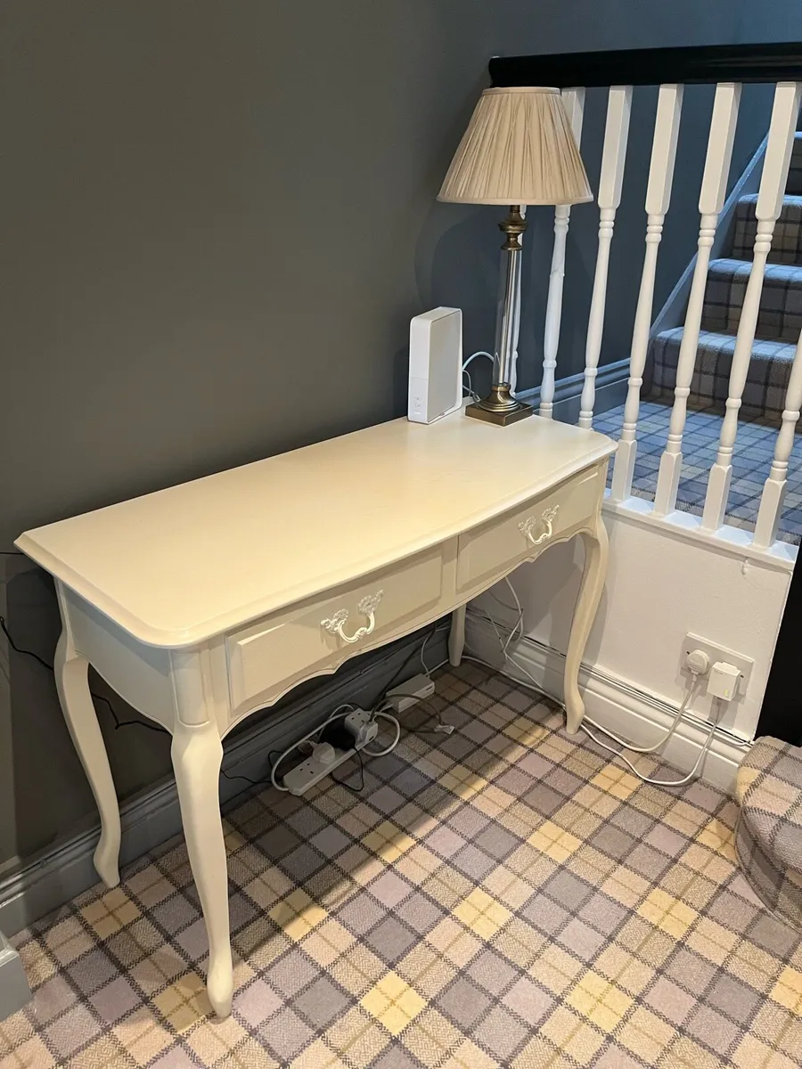 Hall table - Image 2