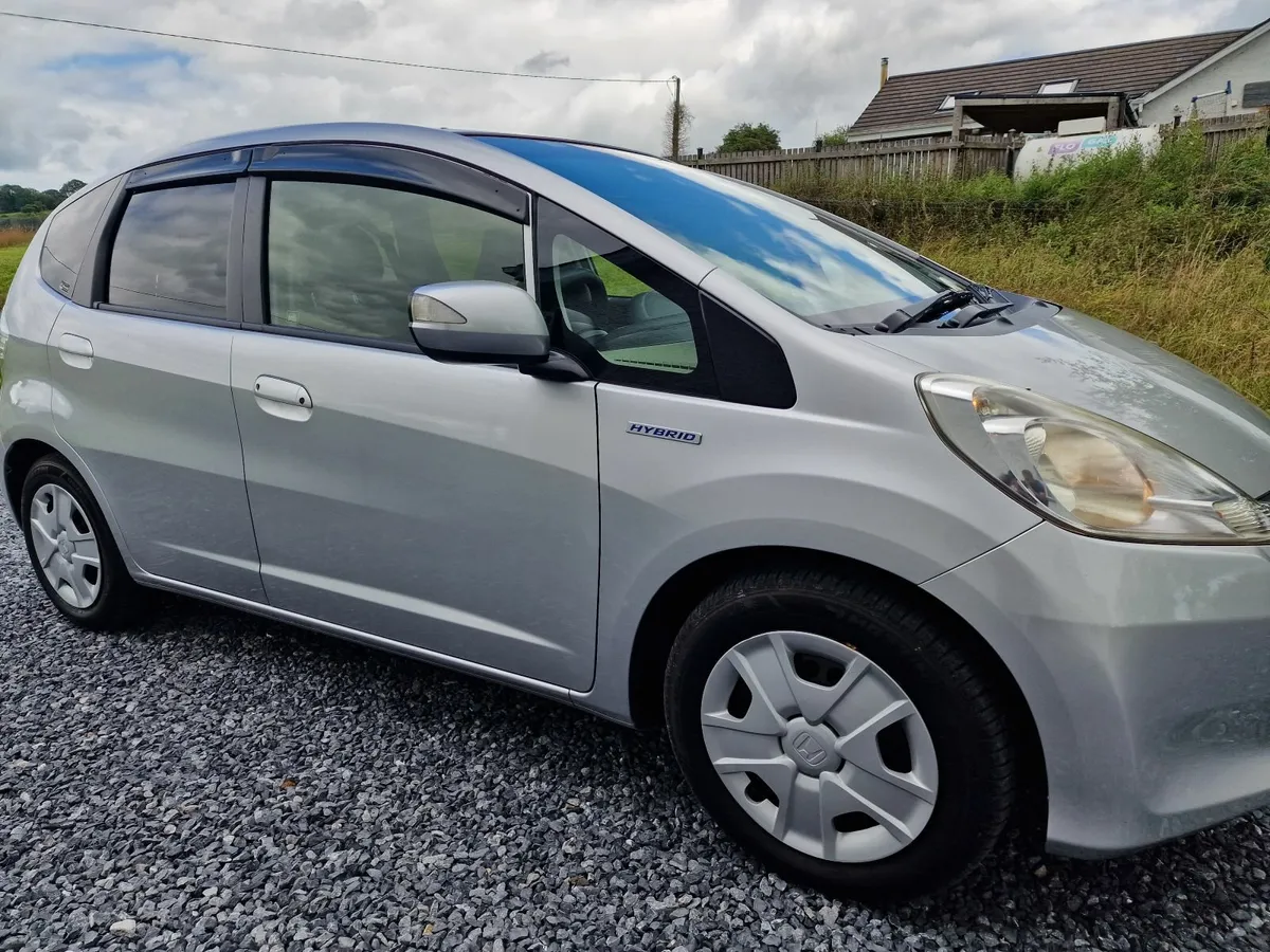 Honda Fit 2013 Hybrid **Low Mileage ** - Image 3