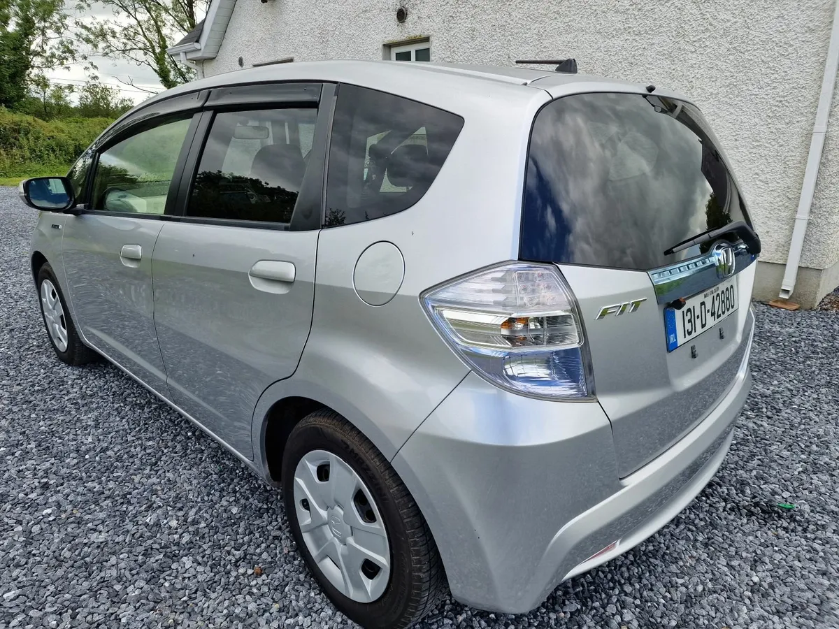 Honda Fit 2013 Hybrid **Low Mileage ** - Image 4