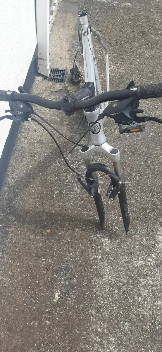 Aluminium bicycle frame - Image 2