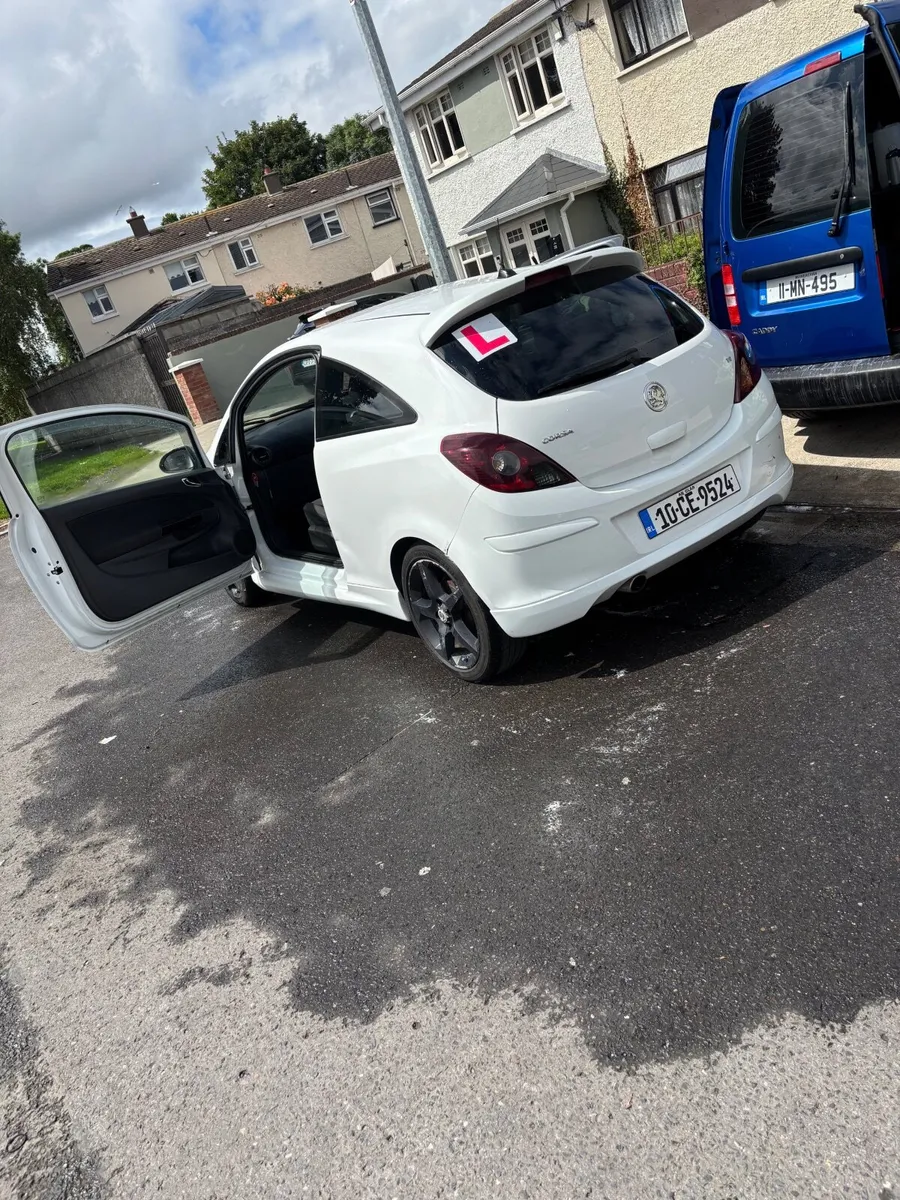 Vauxhall Corsa 2010 - Image 2