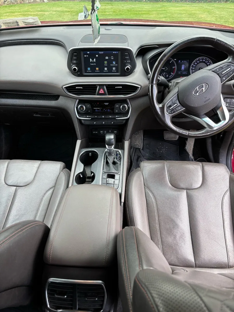 Hyundai Santa Fe 7 Seater 4 x 4 Diesel Automatic - Image 3