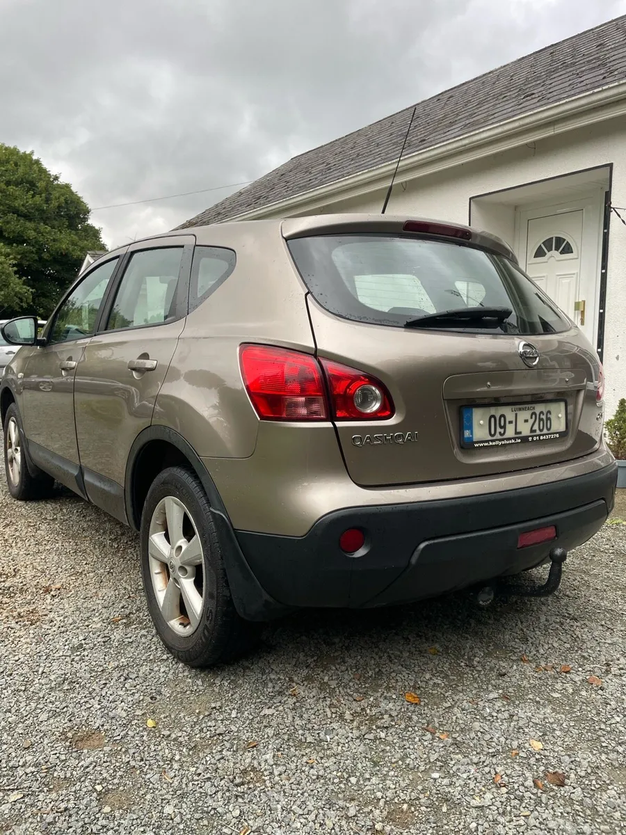 Nissan Qashqai 2009 - Image 4