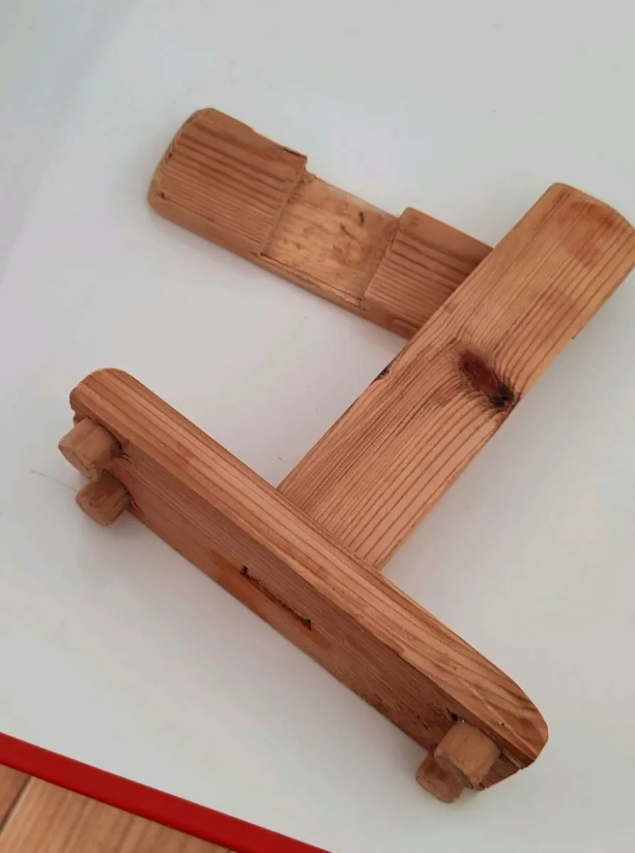 Wooden Crucifix - Image 4