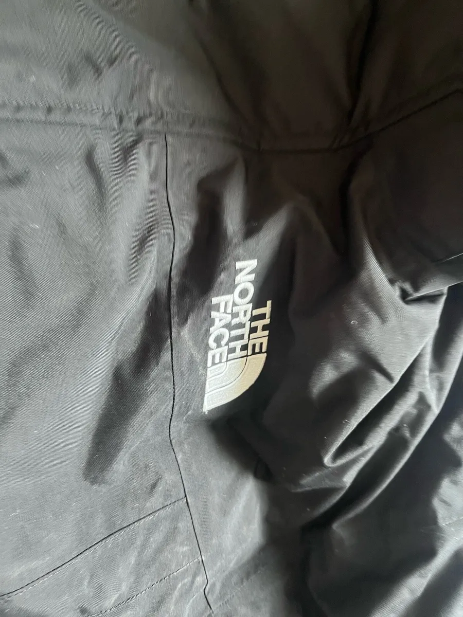 Unmissable Deal – Brand-New Jackets! - Image 2