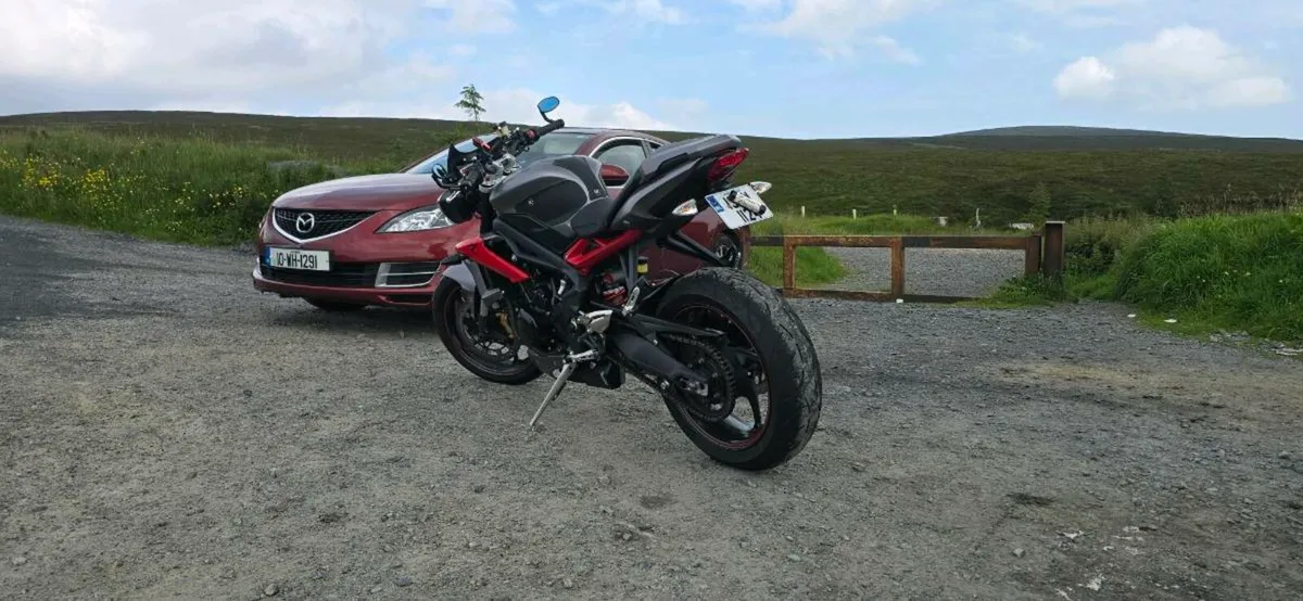 Triumph Street Triple 2013 - Image 1
