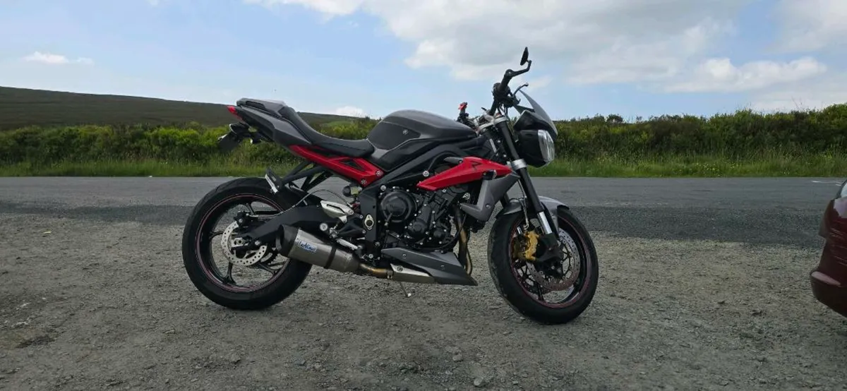 Triumph Street Triple 2013 - Image 3