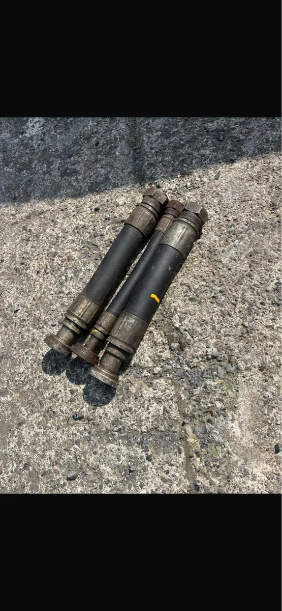 Hymac pipes - Image 1