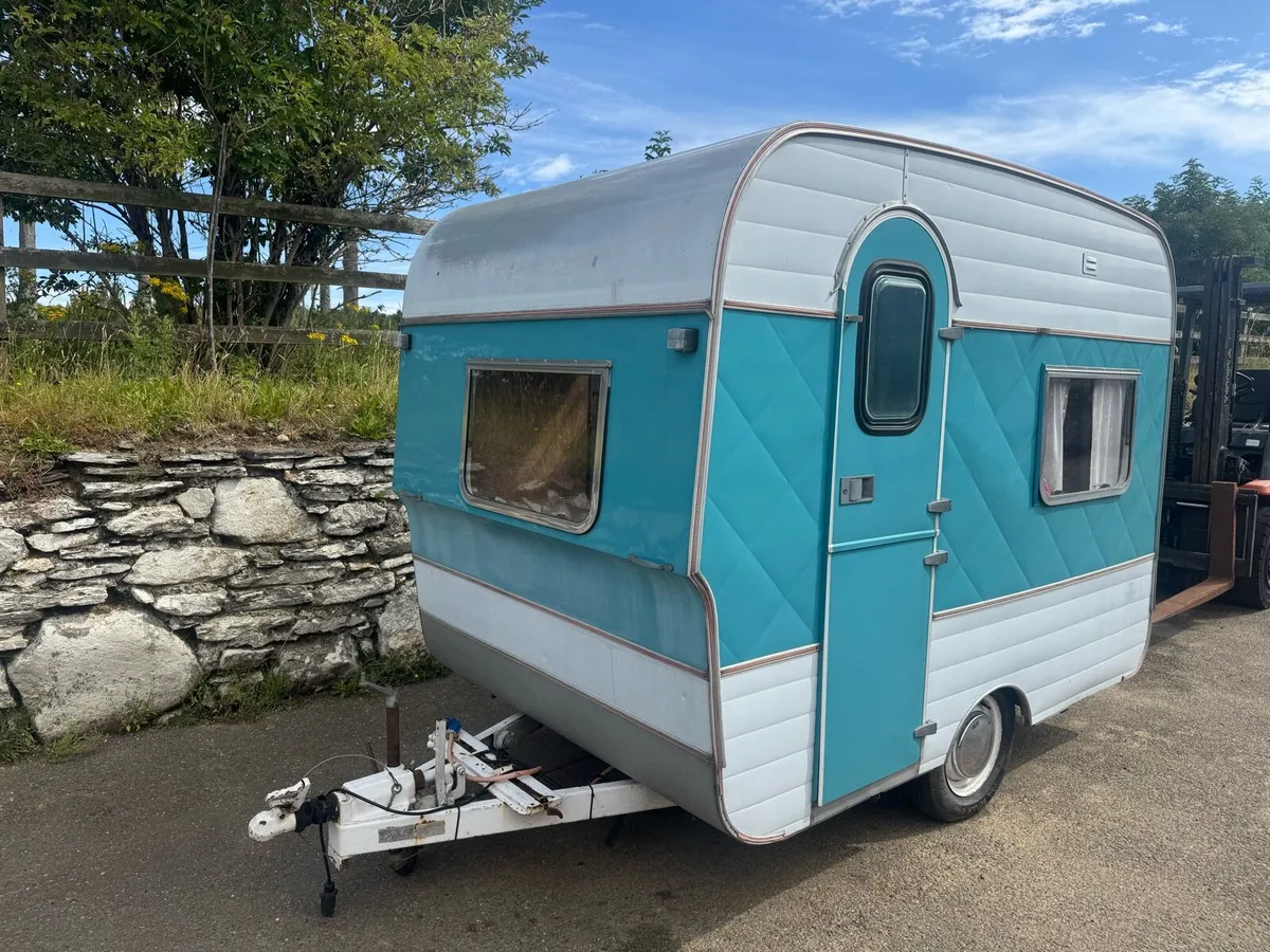 Classic fisher  caravan  1965 - Image 4