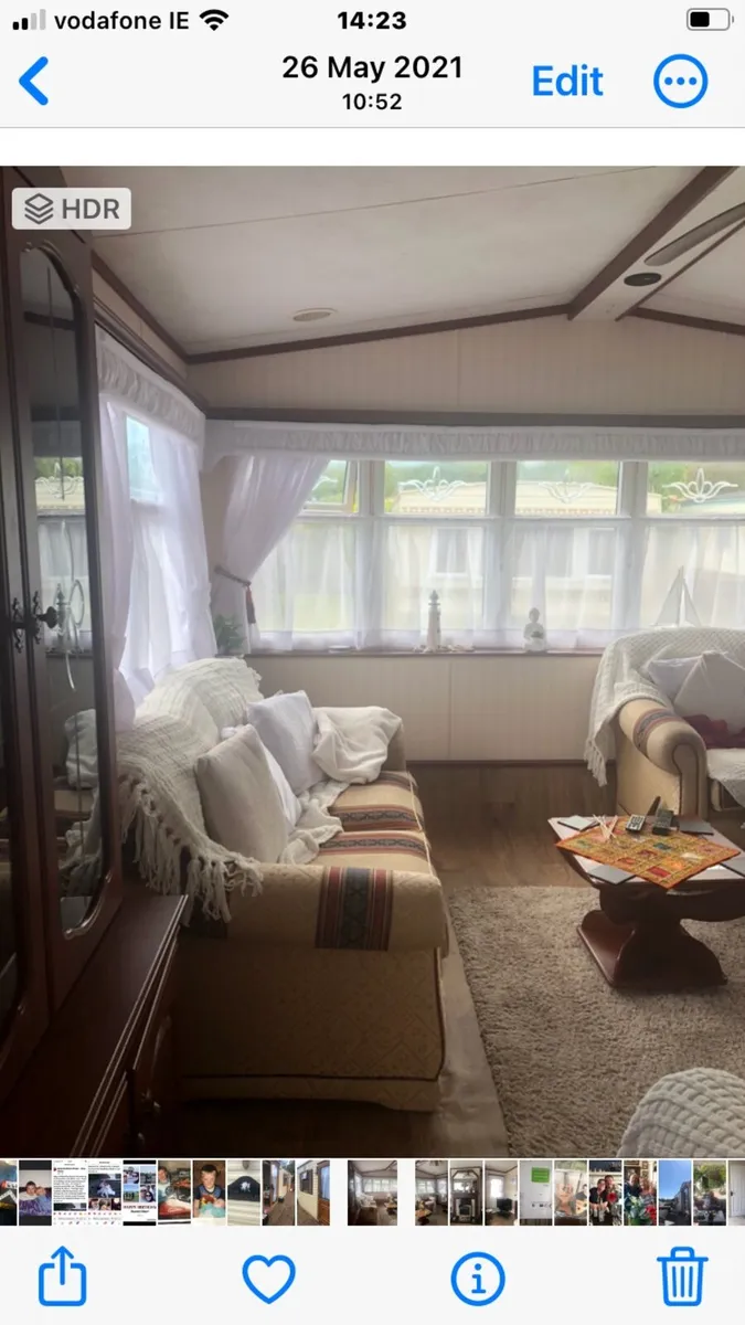 3 piece suite - Image 1