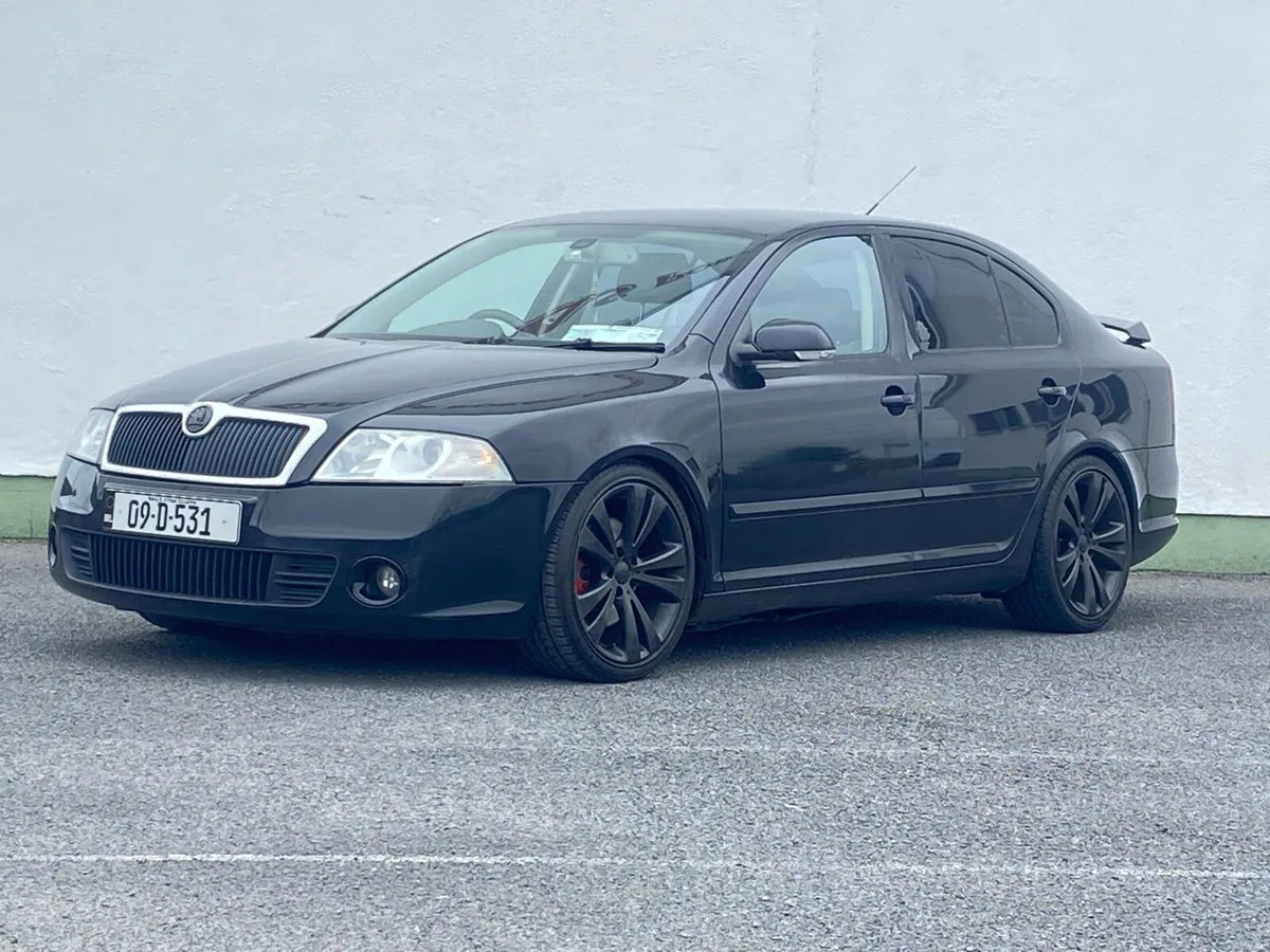 Skoda Octavia VRS 2.0 TDi - Image 2