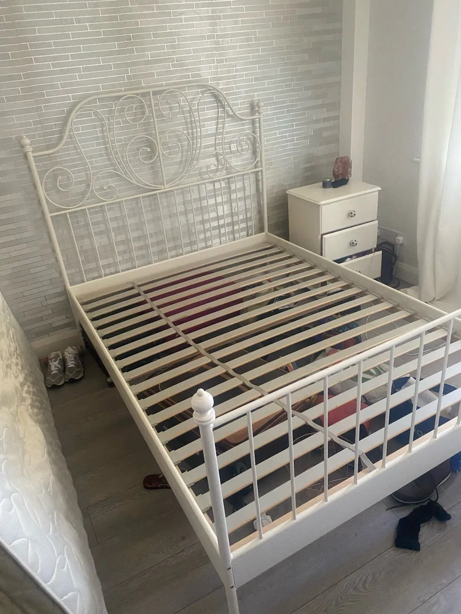 Double bed frame ( Great Condition ) - Image 1