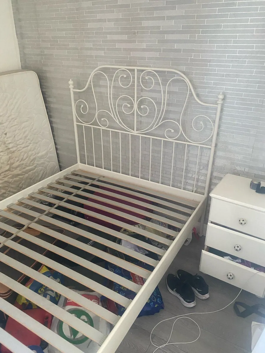 Double bed frame ( Great Condition ) - Image 2