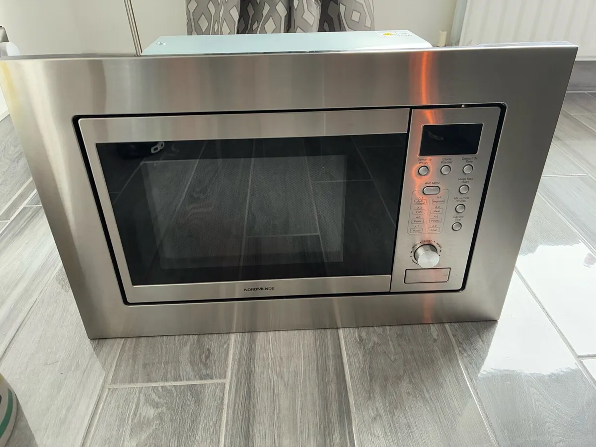 Normende Microwave and Grill - Image 3