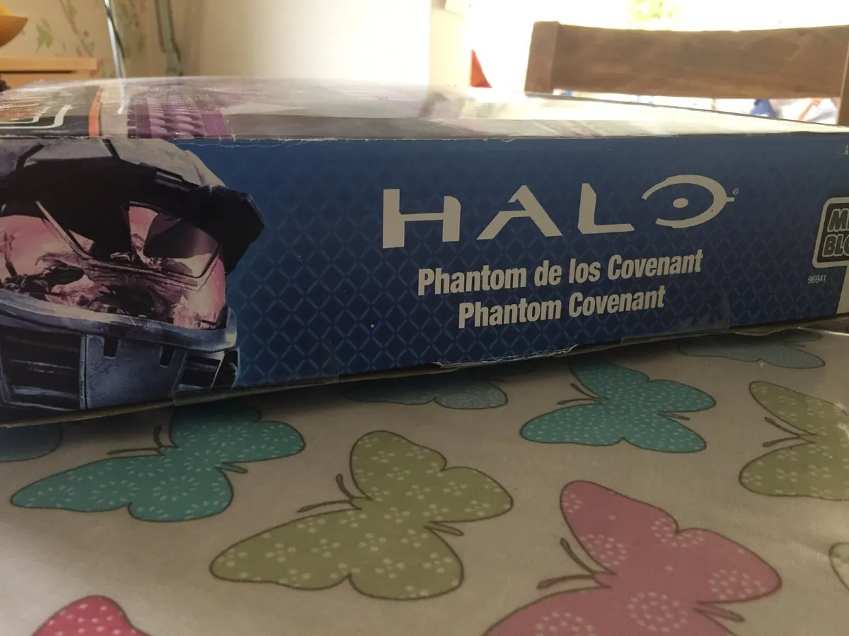 Halo Mega Blocks Covenant Phantom Limited Edition - Image 3