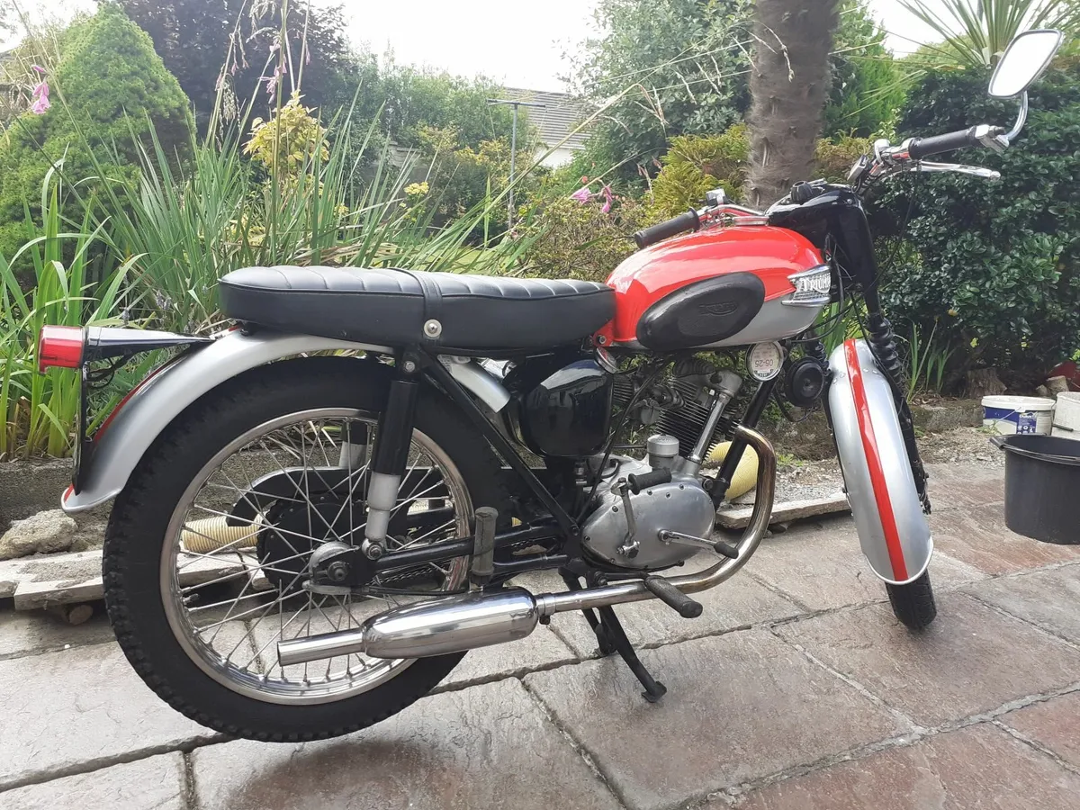 Triumph Other 1961 - Image 1