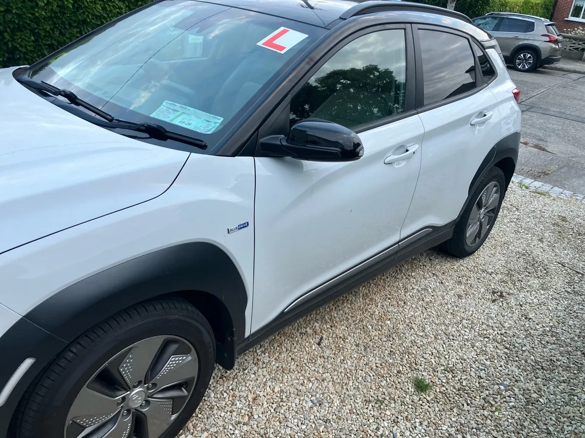 Hyundai Kona EV 64KW - Image 4
