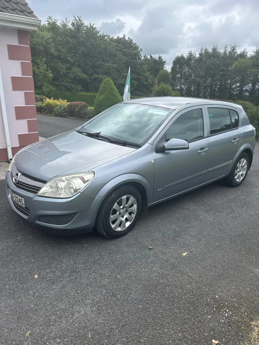 Opel Astra 2007 - Image 2