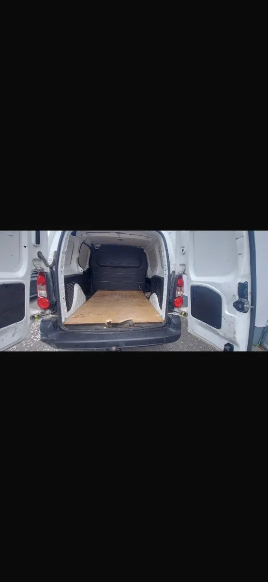 Peugeot Partner 2015 - Image 3