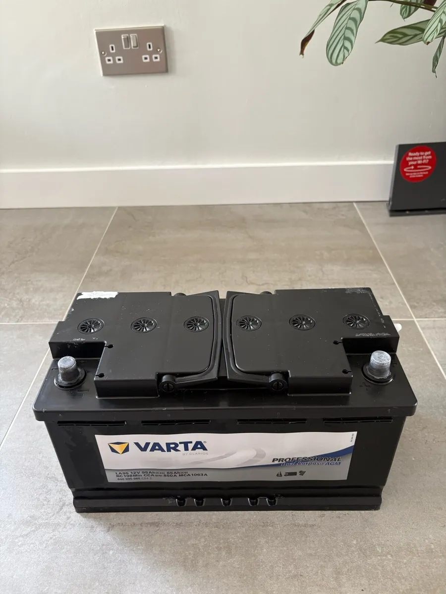Varta LA95 Professional AGM Campervan Battery - Image 1