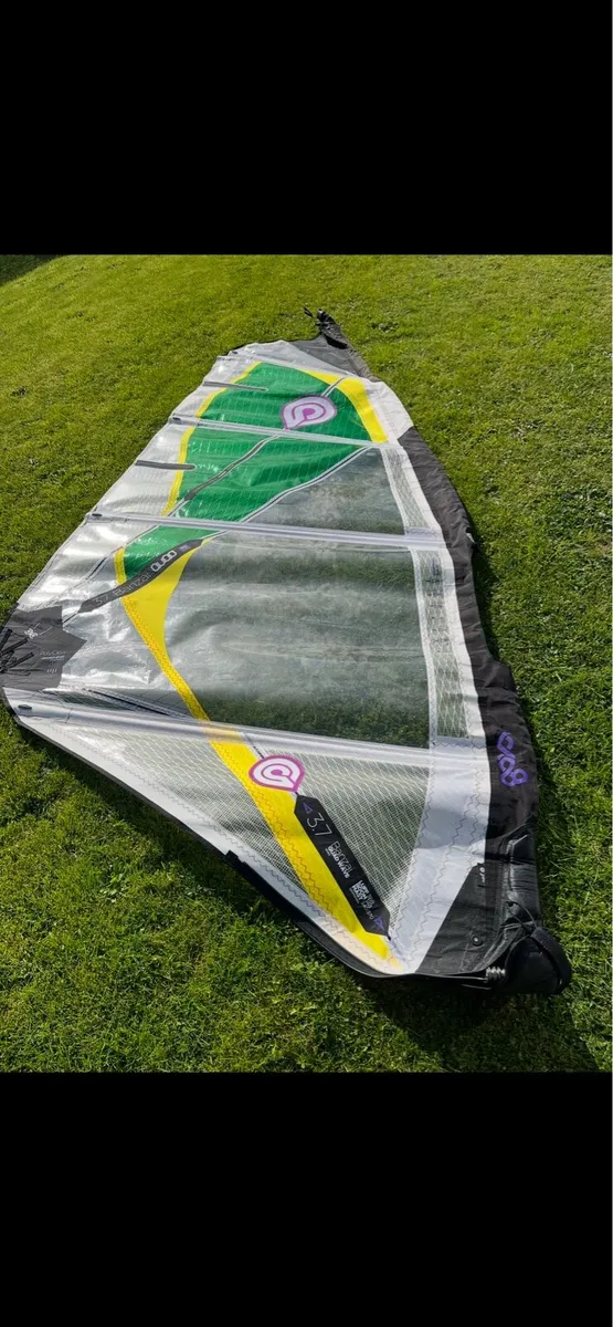 Windsurfing equipment - Image 2