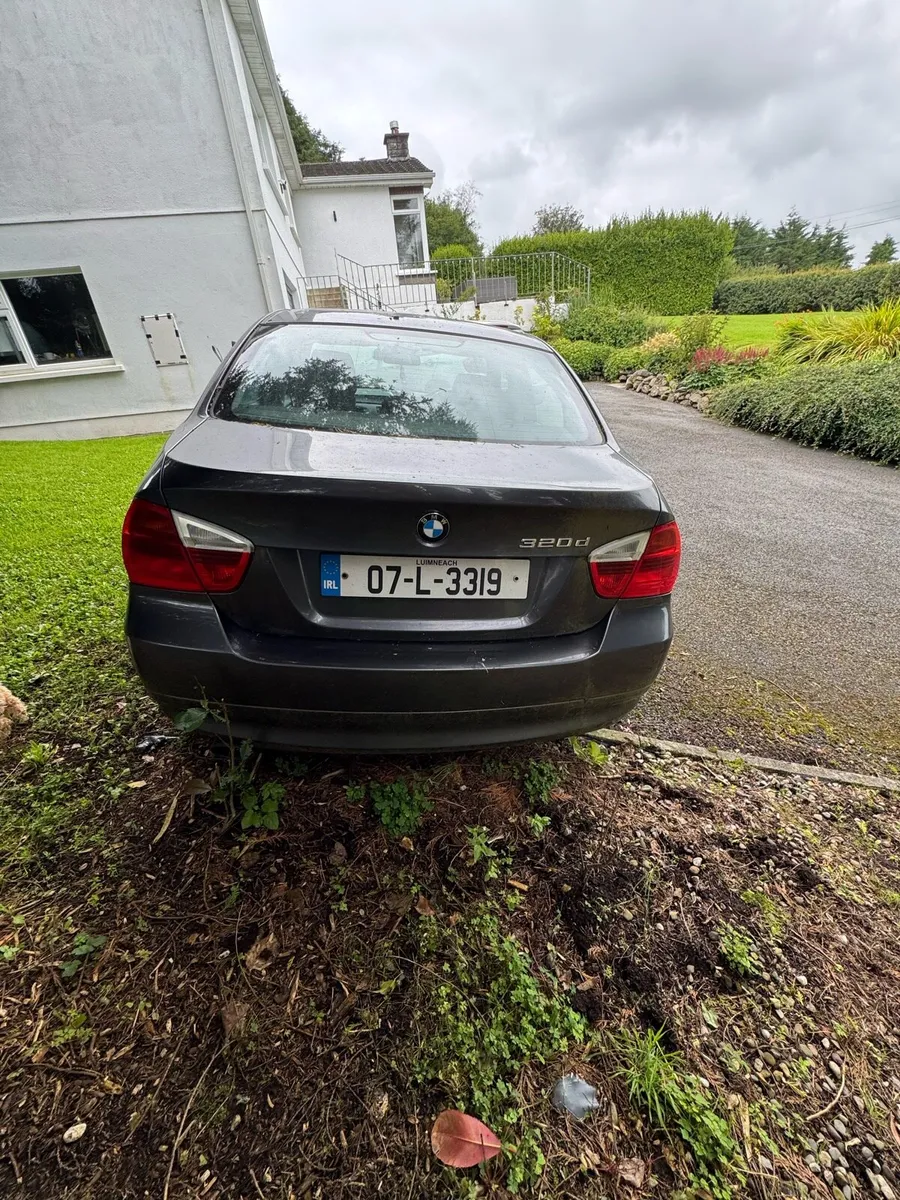 BMW 320D SE E90 - Image 1