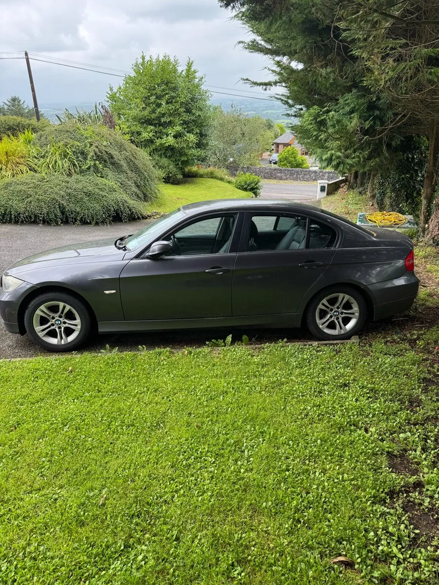 BMW 320D SE E90 - Image 2