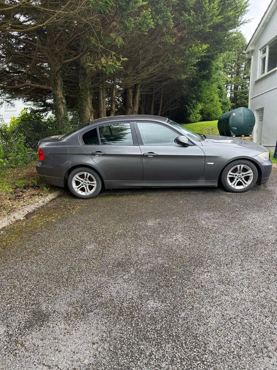 BMW 320D SE E90 - Image 4