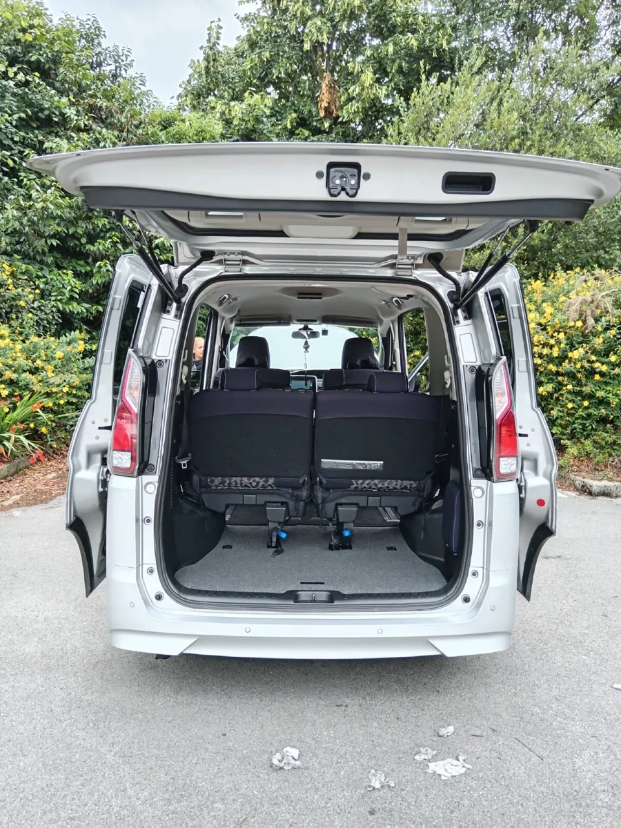 Nissan Serena 2017 - Image 2