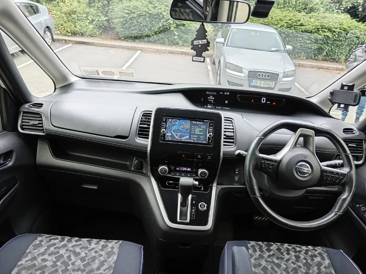 Nissan Serena 2017 - Image 4
