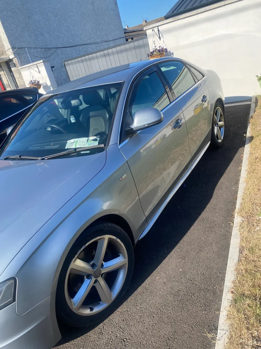 Audi A4 2009 - Image 4