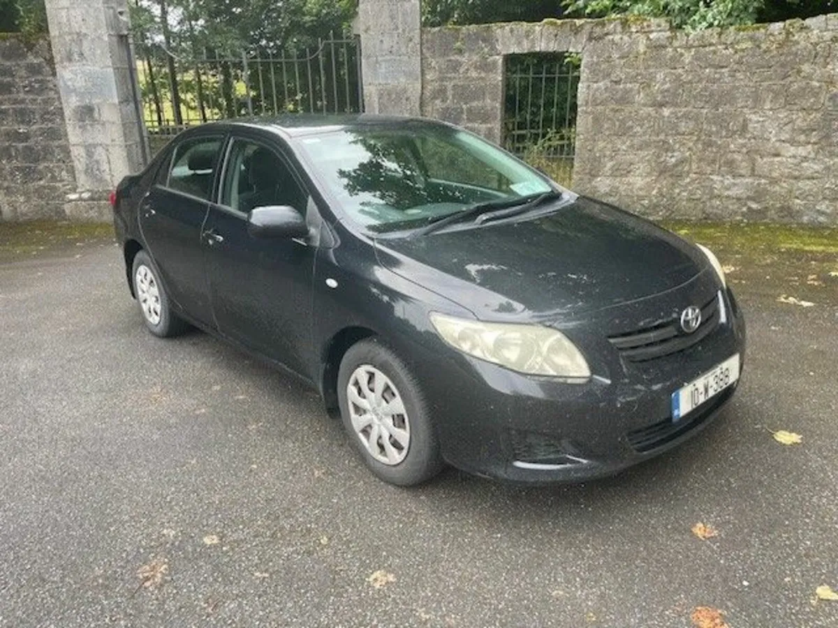 Toyota Corolla 2010 - Image 3