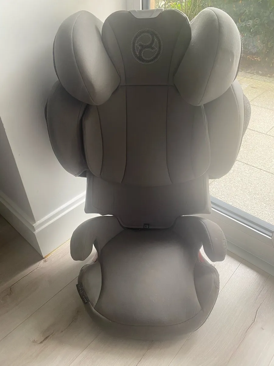 Cybex Solution T I-Fix booster seat - Image 1