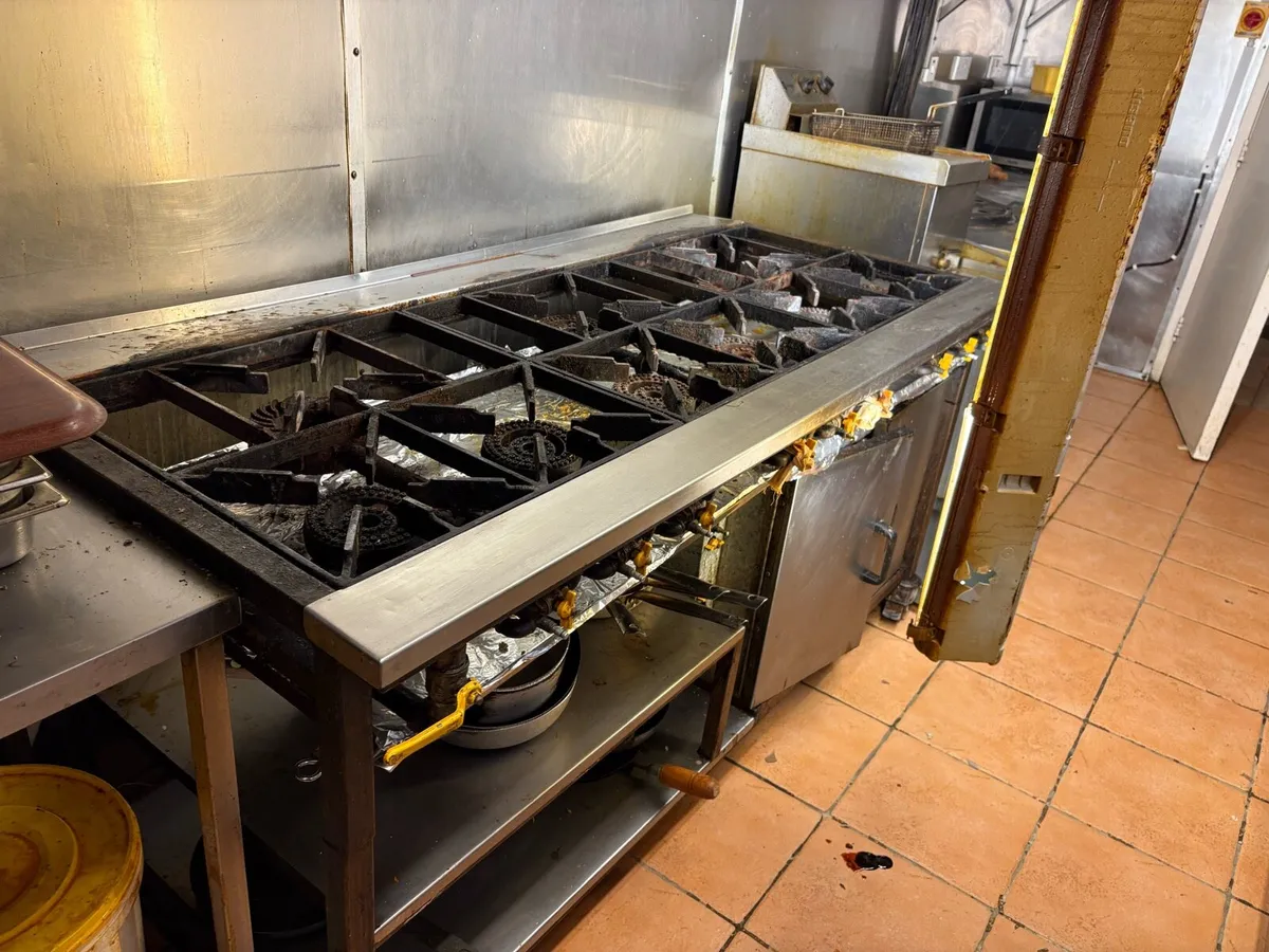 Full restaurant fit out kitchen equipment tables - Image 1
