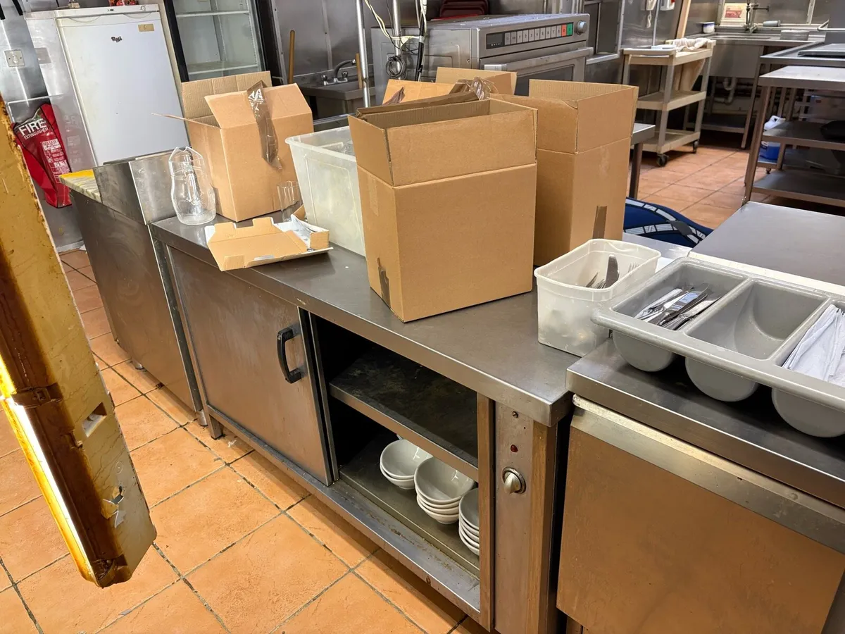 Full restaurant fit out kitchen equipment tables - Image 4