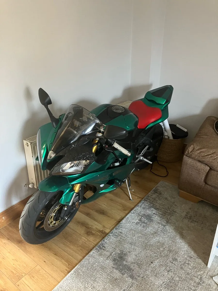 2006 Yamaha R6 2co *Read Ad* - Image 1