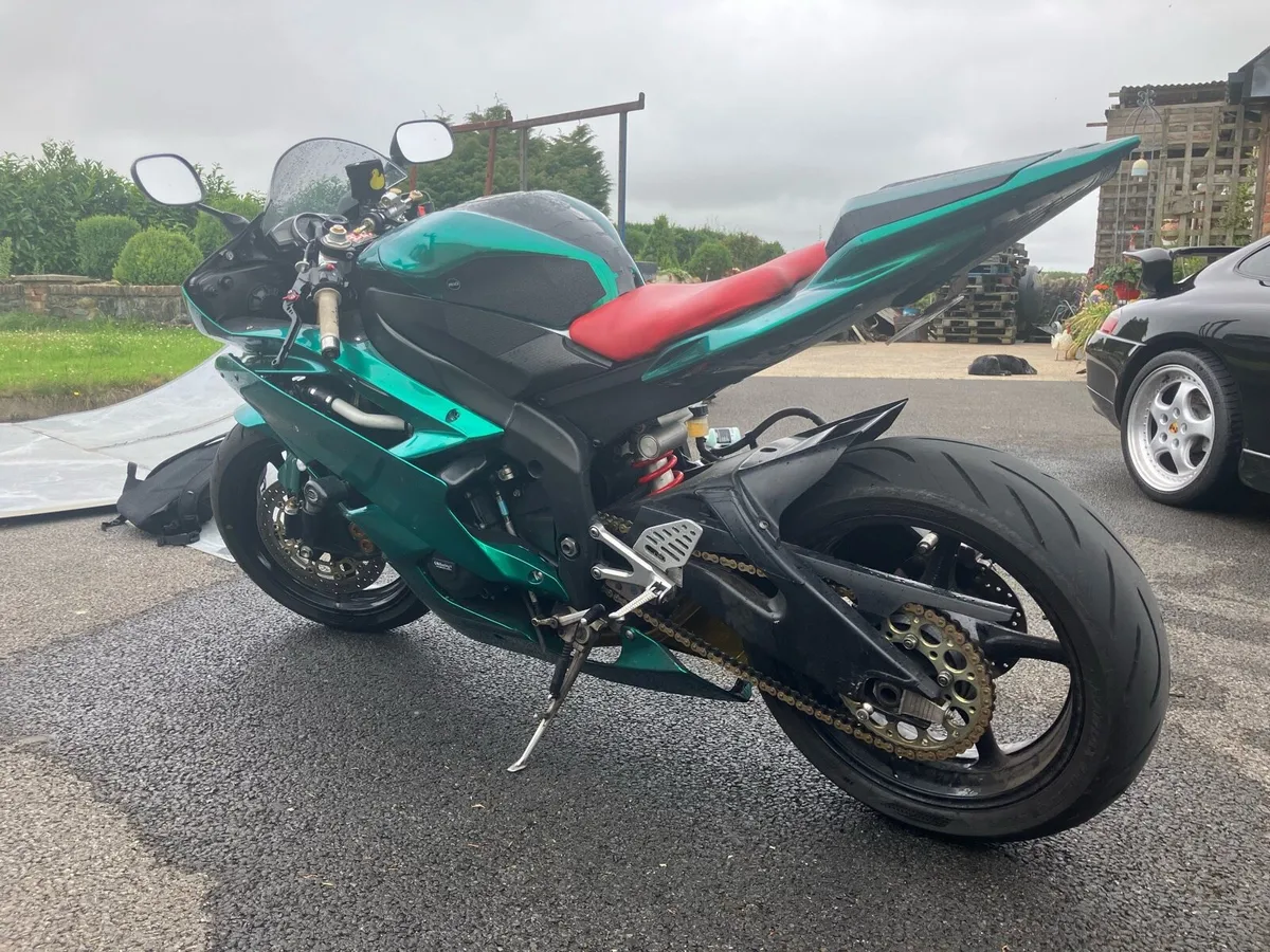 2006 Yamaha R6 2co *Read Ad* - Image 3