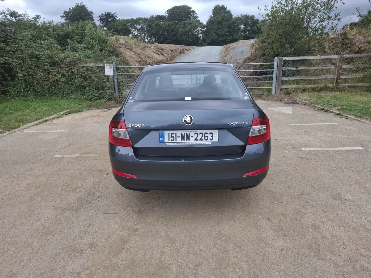 151 Skoda Octavia Active - Image 2